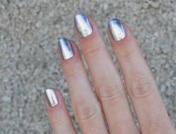 Свет мой, зеркальце: модный металлический маникюр делаем дома Как сделать серебряные ногти